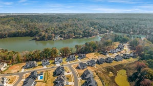 Waterfront at the Vineyards on Lake Wylie. Charlotte, NC New Homes