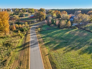 Edgewater on Lake Tillery community. Norwood, NC New Homes
