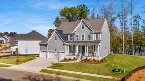 Waterfront at the Vineyards on Lake Wylie. Charlotte, NC New Homes