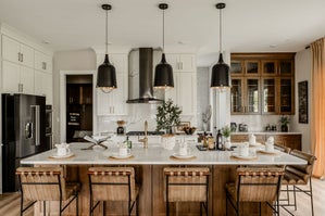 Garden Kitchen. Lampeter, PA New Homes