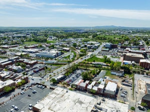 Kellerton Downtown. Frederick, MD New Homes