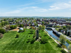 Kellerton Downtown. Frederick, MD New Homes