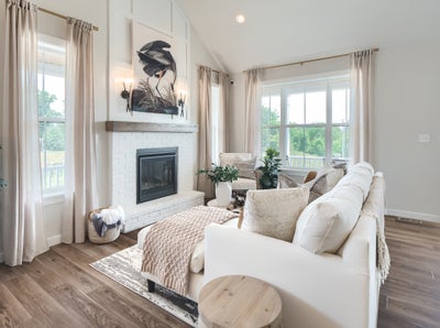 Family Room. Livingston Home with 3 Bedrooms