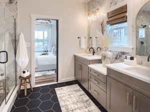 Serenity Bath. New Homes in Lancaster, PA