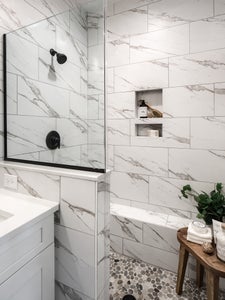 Serenity Bath. Devon Creek Villas New Homes in Lancaster, PA