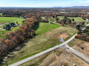 The Grove at Dauphin Oaks Community. Harrisburg, PA New Homes