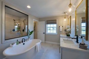 Venetian Bath. New Homes in Westminster, MD