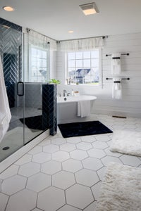 Serenity Bath. Wyndham Home with 4 Bedrooms