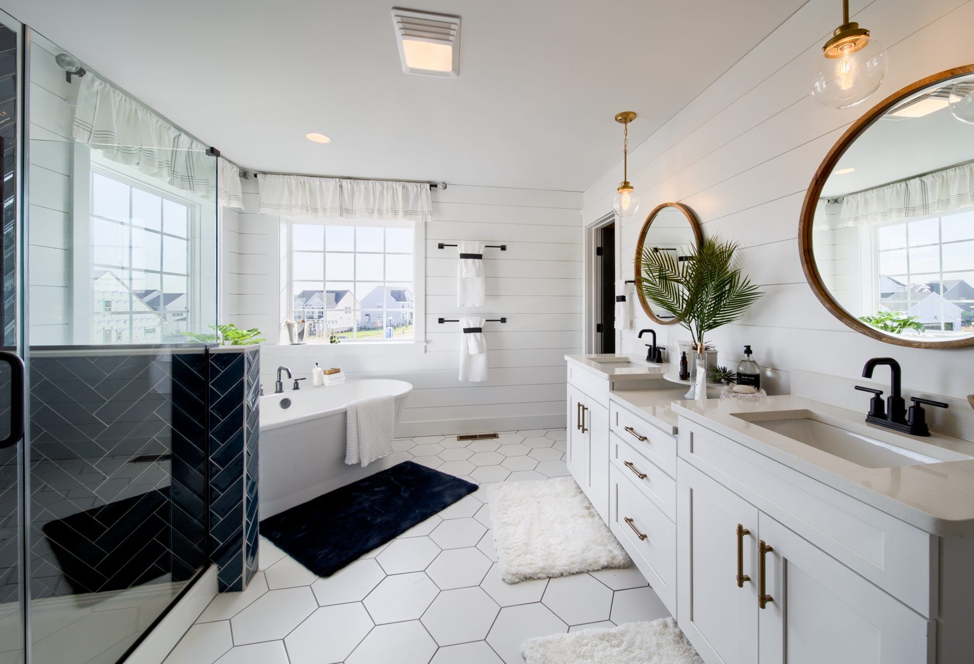 Owner\u0027s Bath