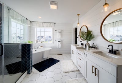 Serenity Bath. Frederick, MD New Home