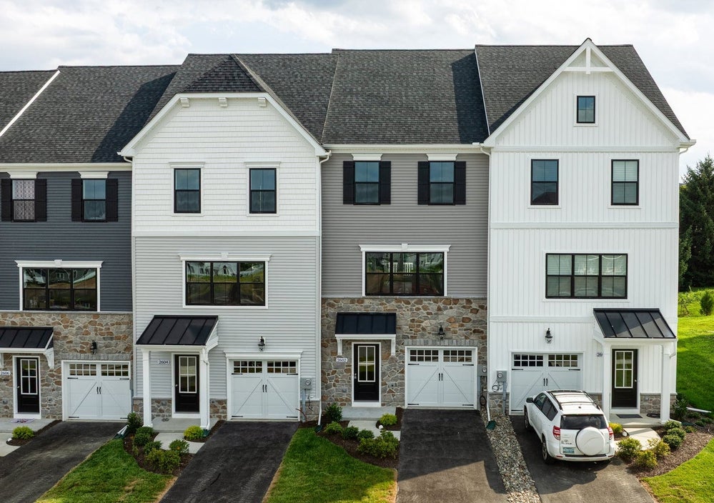 Hayward Traditional - Inside Unit