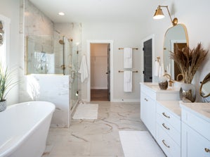 Serenity Bath. Lexington Point New Homes in West Grove, PA