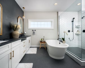 Venetian Bath. Brookeville, MD New Homes