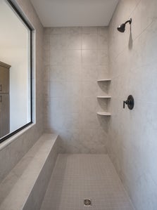 Venetian Bath. Westminster, MD New Home