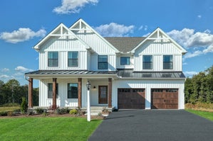 Farmhouse. New Homes in North East, MD