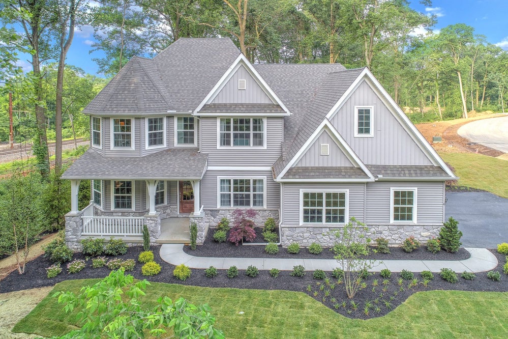 Nottingham Manor Virtual Tour