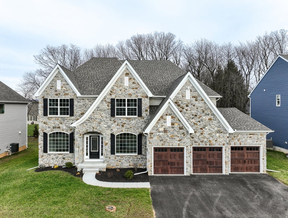 Devonshire Manor Virtual Tour