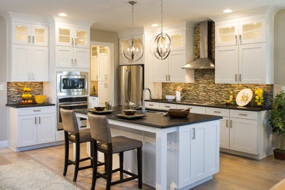 Garden Kitchen. Manchester Home with 4 Bedrooms