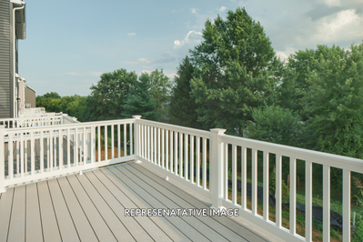 Rear Deck. 4br New Home in Frederick, MD