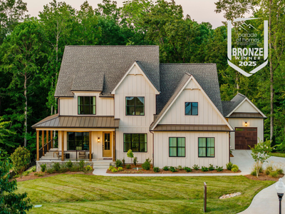 613 Waterton Trail - Quick Move-in home for sale